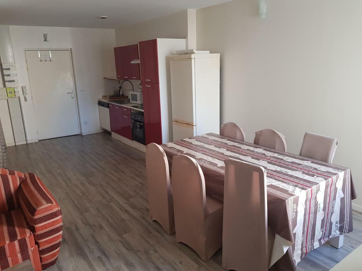 T3 Centre Lourdes Apartment Bagian luar foto